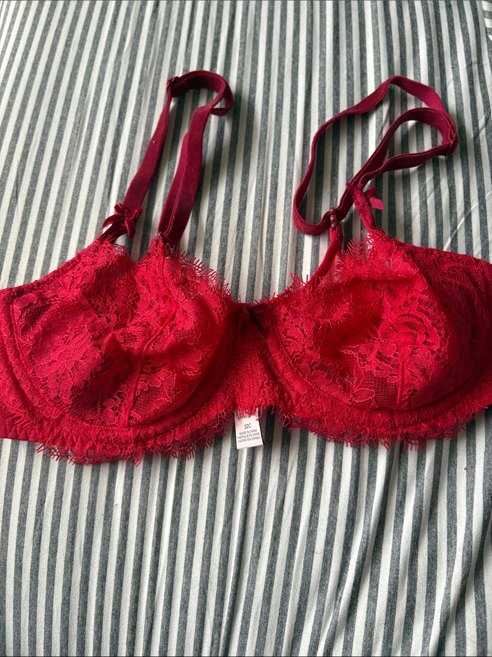 Lacey hot red bra